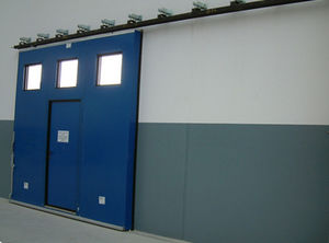 درب کشویی | بیرون محیط ( خروجی ) | صنعتی |فلزی 