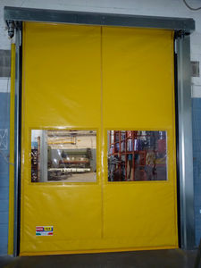 درب رولی ( کرکره ای )  به بالا جمع شونده  | سرعت بالا | داخل محیط ( خانگی )  | خارج محیط ( بیرونی ) 