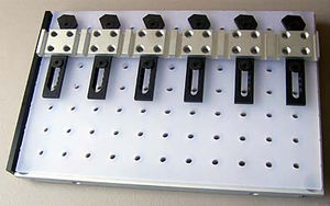 گیره پیش دستی 