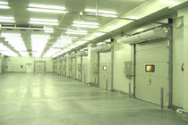 درب چند بخشی (تکه تکه ) | درز بندی بی منفذ  |  برای انبار سرد | صنعتی 